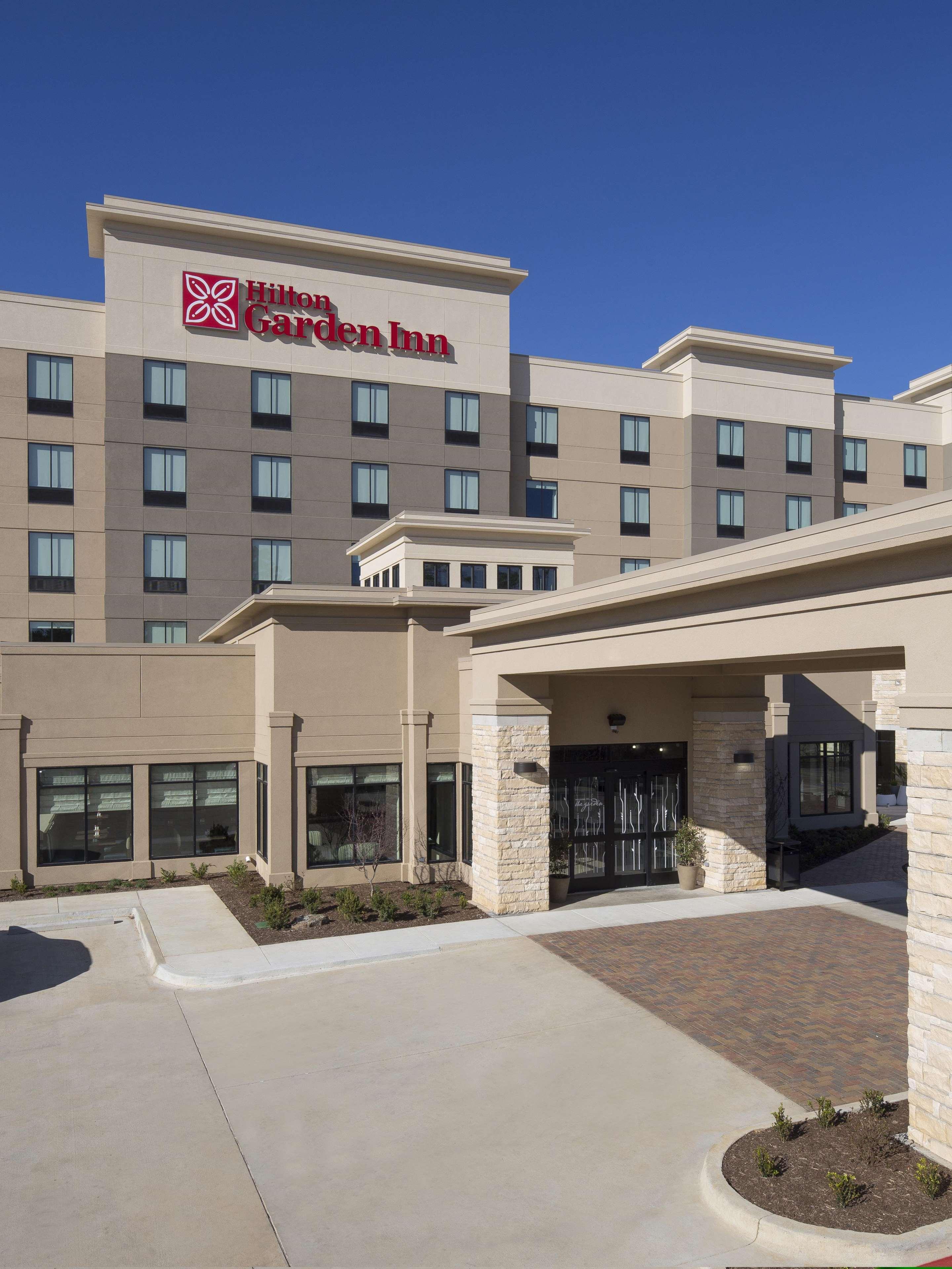 Longview Hilton Garden Inn Exterior foto